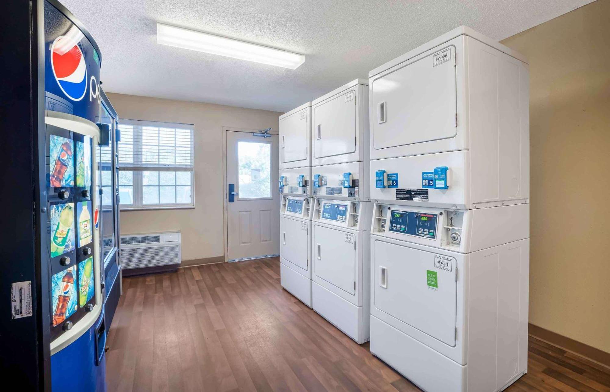 Extended Stay America Suites - Chesapeake - Crossways Blvd Exteriör bild